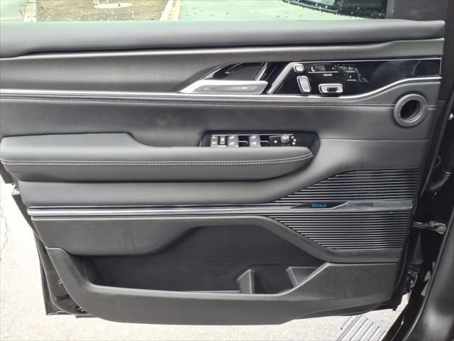 2026 Jeep Grand Wagoneer L Summit Obsidian 4x4