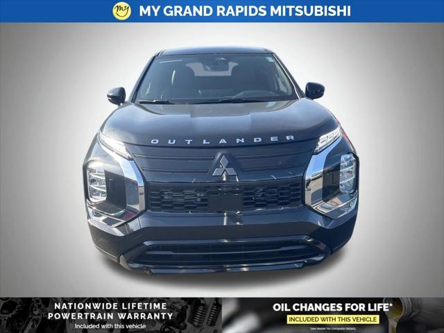 2026 Mitsubishi Outlander LE 1.5T S-AWC