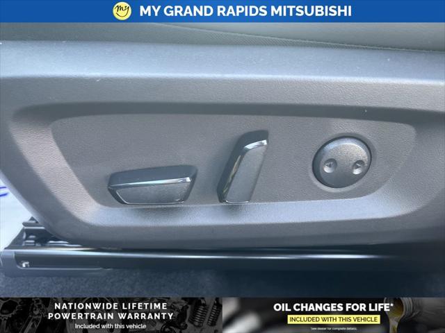 2026 Mitsubishi Outlander LE 1.5T S-AWC