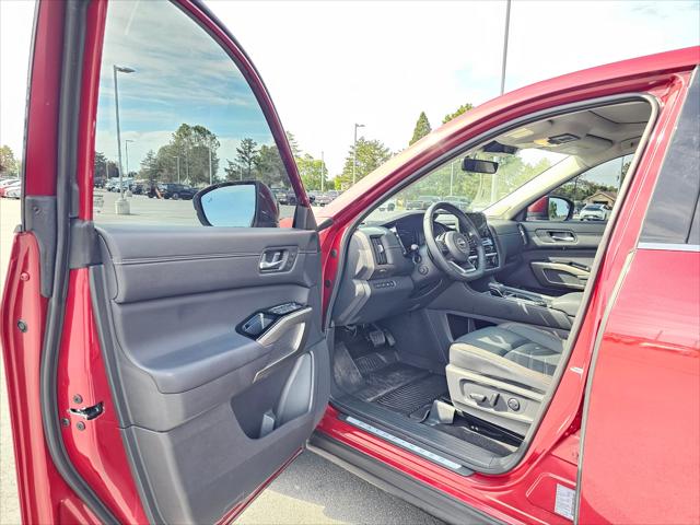 2025 Nissan Kicks SV Intelligent AWD