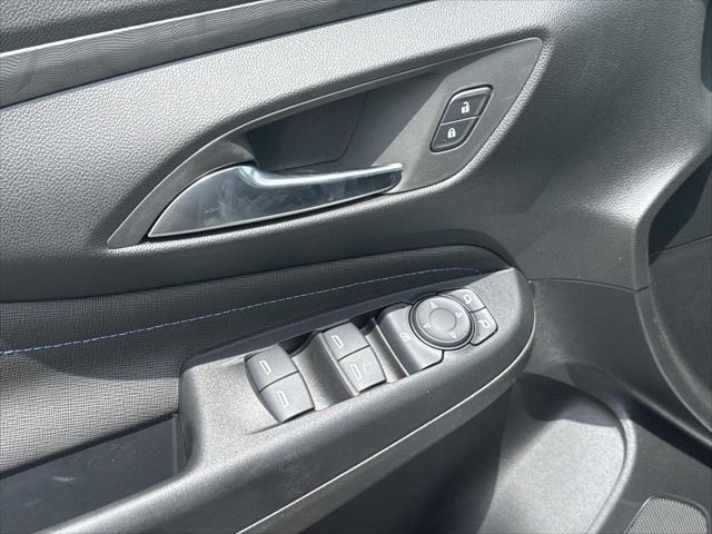 2026 Buick NV Sport Touring FWD