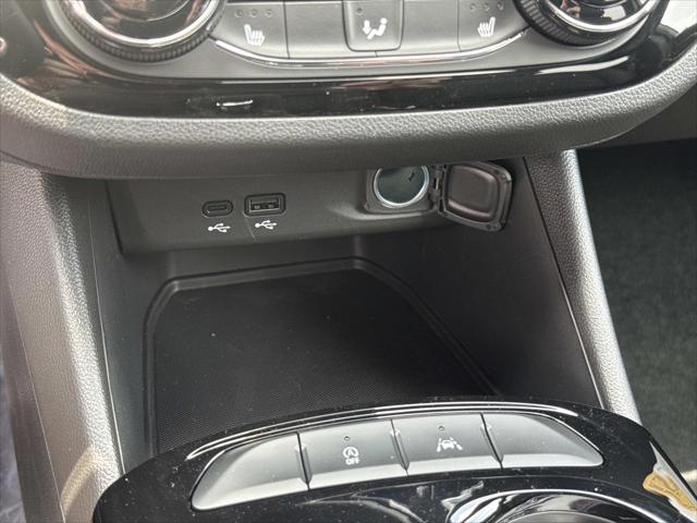 2026 Buick NV Sport Touring FWD
