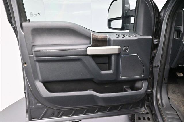 2022 Ford F-350 LARIAT
