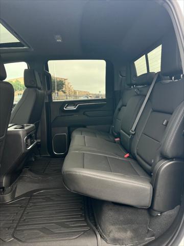 2026 GMC Sierra 2500HD Crew Cab, Standard Bed, SLT, 4WD