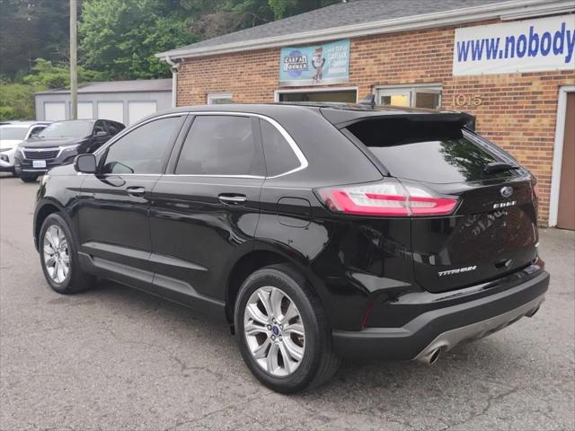 2022 Ford Edge Titanium