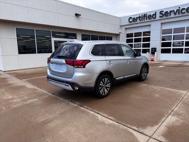2019 Mitsubishi Outlander SEL