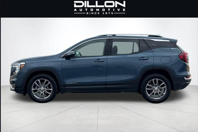 2024 GMC Terrain AWD SLT