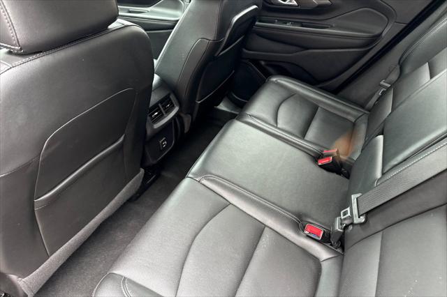 2024 GMC Terrain AWD SLT