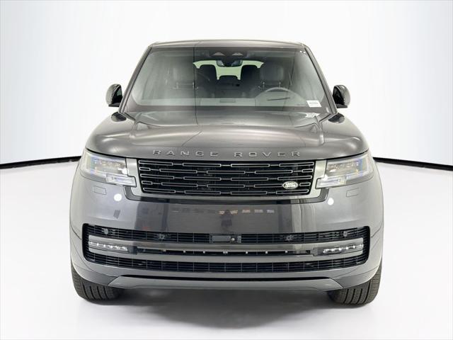 2026 Land Rover Range Rover P530 SE 7 Seat