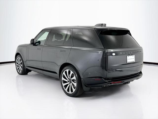 2026 Land Rover Range Rover P530 SE 7 Seat