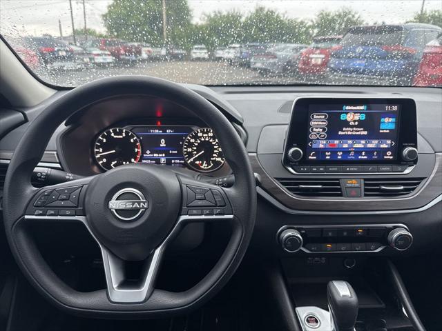 2024 Nissan Altima SV FWD