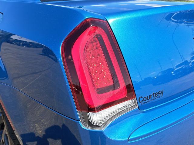 2023 Chrysler 300 Touring