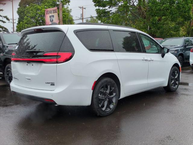 2027 Chrysler Pacifica Limited