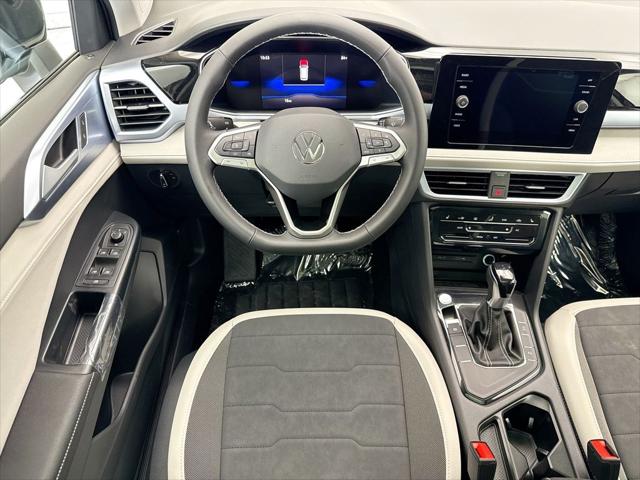 2026 Volkswagen Taos SE
