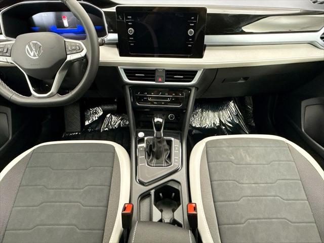 2026 Volkswagen Taos SE