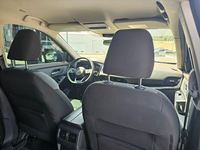 2022 Nissan Rogue SV Intelligent AWD