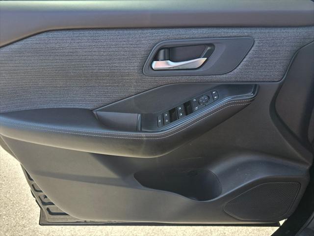 2022 Nissan Rogue SV Intelligent AWD