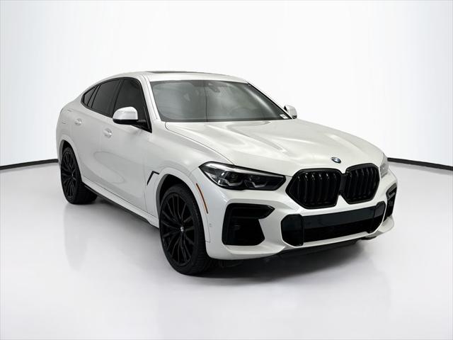 2022 BMW X6 M50i