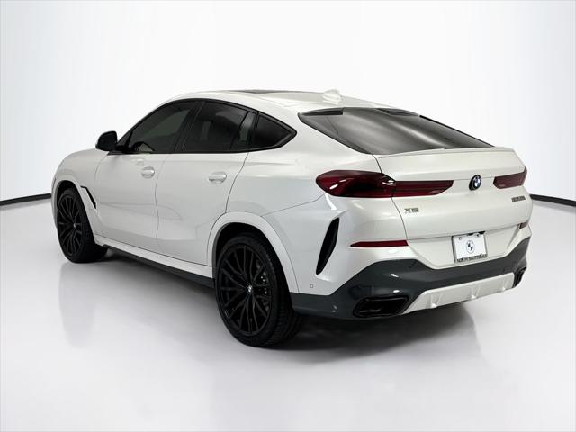 2022 BMW X6 M50i