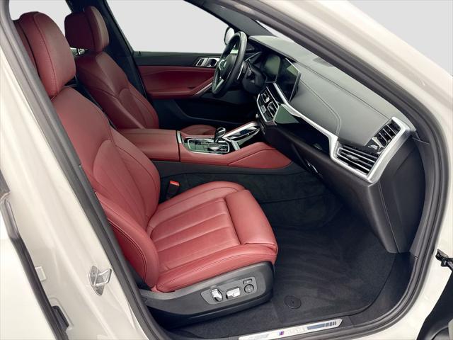 2022 BMW X6 M50i
