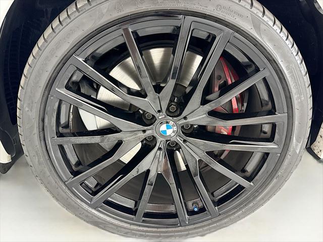 2022 BMW X6 M50i