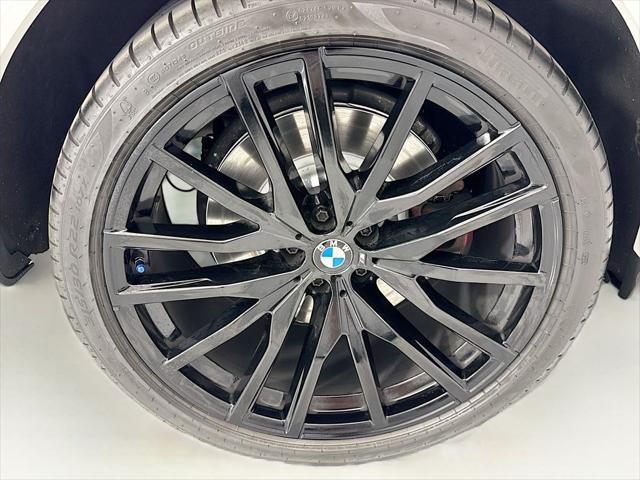 2022 BMW X6 M50i