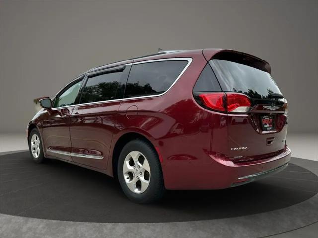 2018 Chrysler Pacifica Hybrid Limited