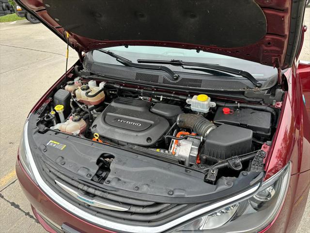 2018 Chrysler Pacifica Hybrid Limited
