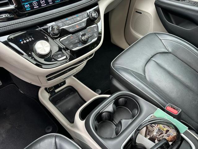 2018 Chrysler Pacifica Hybrid Limited
