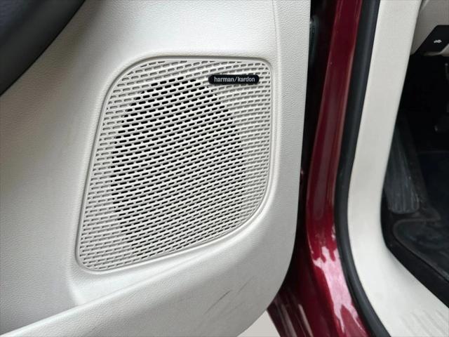 2018 Chrysler Pacifica Hybrid Limited