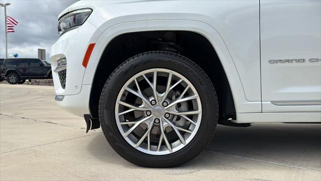 2022 Jeep Grand Cherokee Summit 4x4