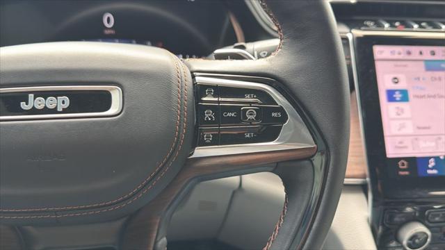 2022 Jeep Grand Cherokee Summit 4x4