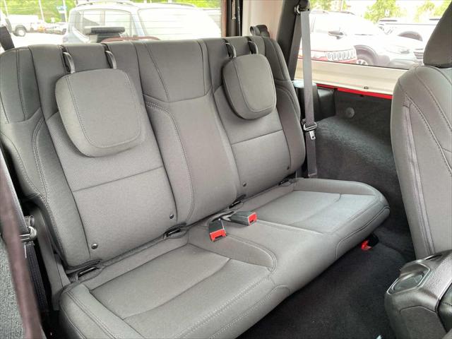 2022 Jeep Wrangler Sport S 4x4