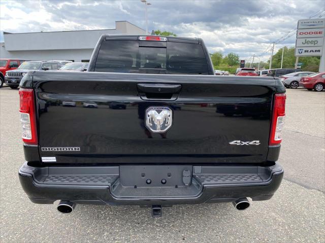 2022 Ram 1500 Big Horn Crew Cab 4x4 5'7" Box