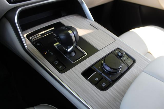 2024 Mazda X-90 Premium Plus