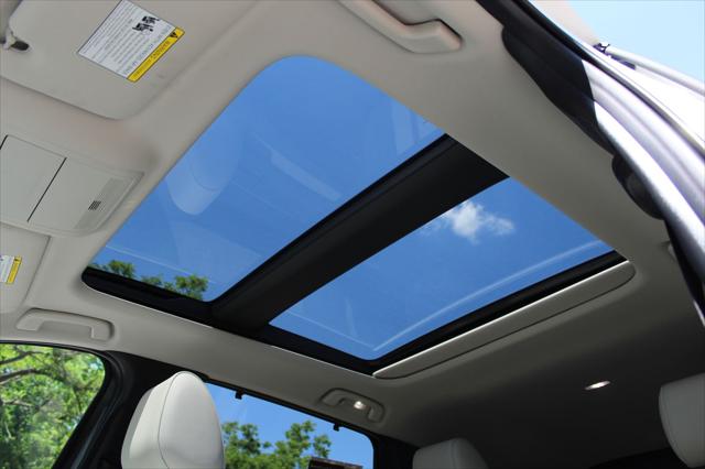 2024 Mazda X-90 Premium Plus