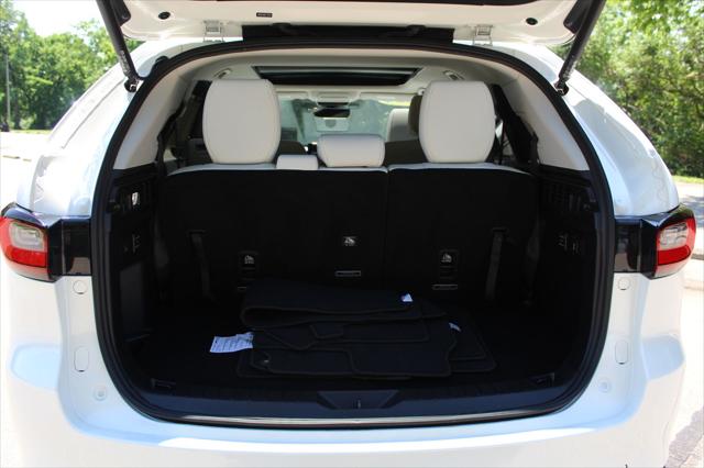 2024 Mazda X-90 Premium Plus