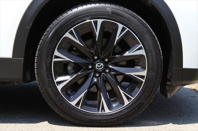 2024 Mazda X-90 Premium Plus