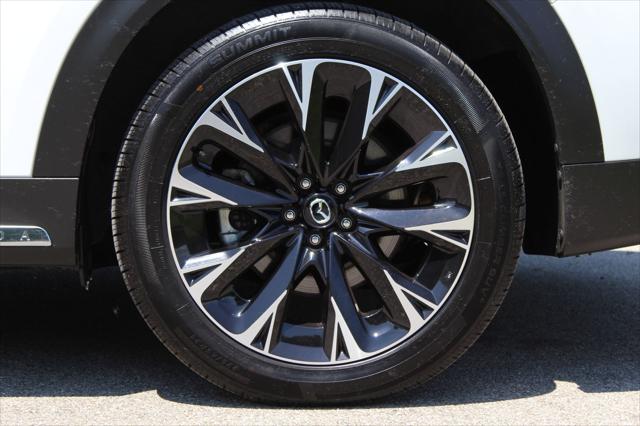 2024 Mazda X-90 Premium Plus