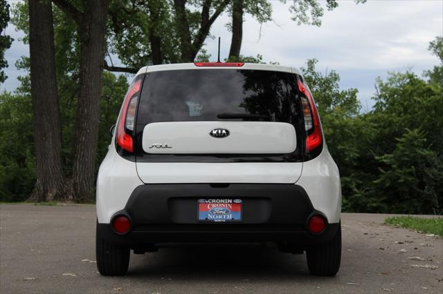 2015 Kia Soul Base