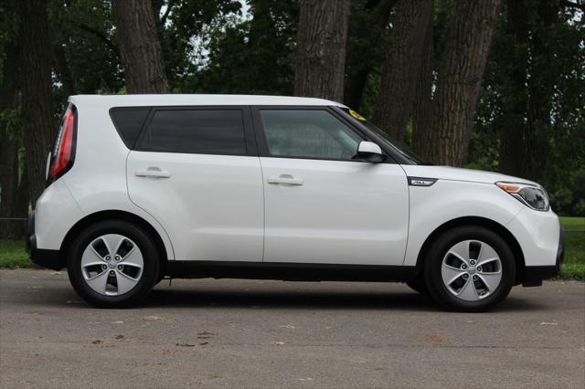 2015 Kia Soul Base