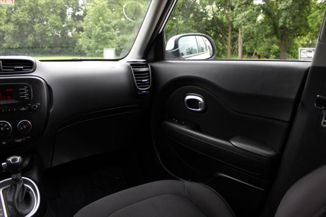 2015 Kia Soul Base