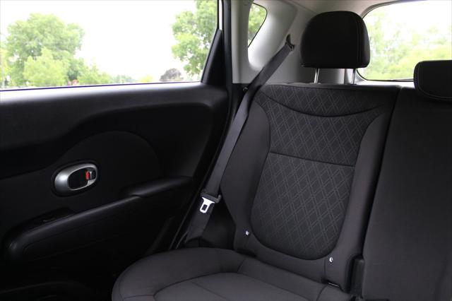 2015 Kia Soul Base