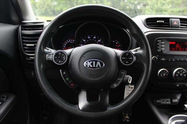 2015 Kia Soul Base