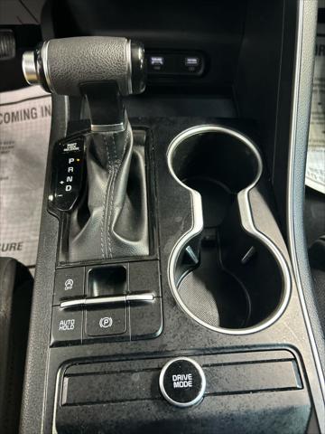 2022 Kia K5 LX