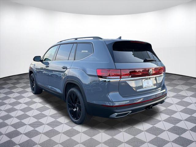 2026 Volkswagen Atlas SE with Technology