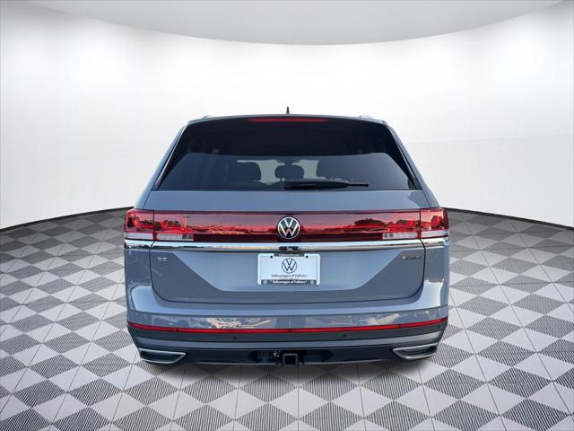 2026 Volkswagen Atlas SE with Technology