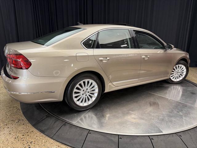 2016 Volkswagen Passat 1.8T SE