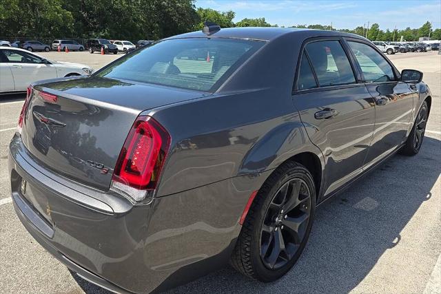 2023 Chrysler 300 300S
