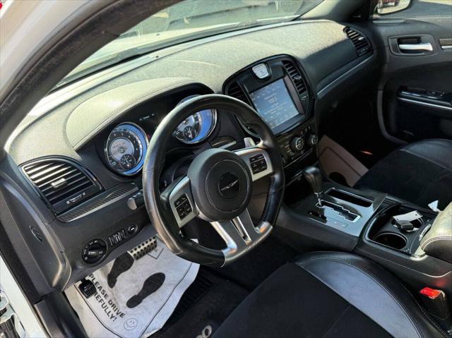 2012 Chrysler 300 SRT8